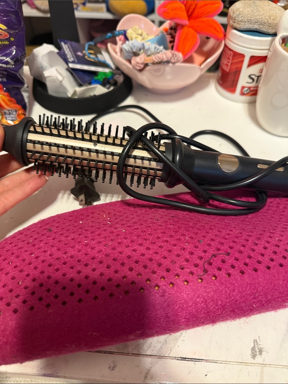 Ulta Beauty Hot Air Brush in Black and Silver